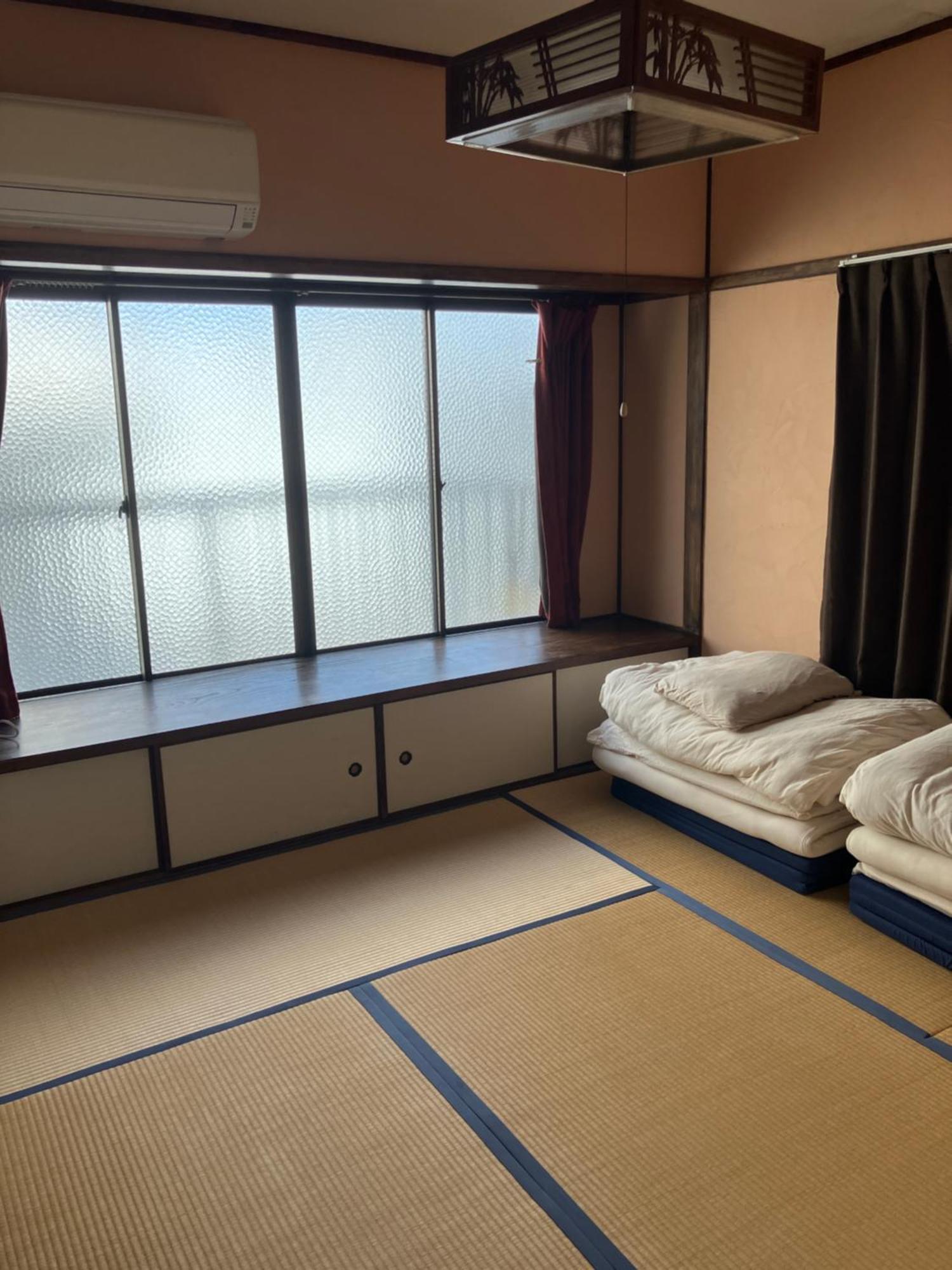尾道ゲストハウス シータ村 Onomichi Esterno foto